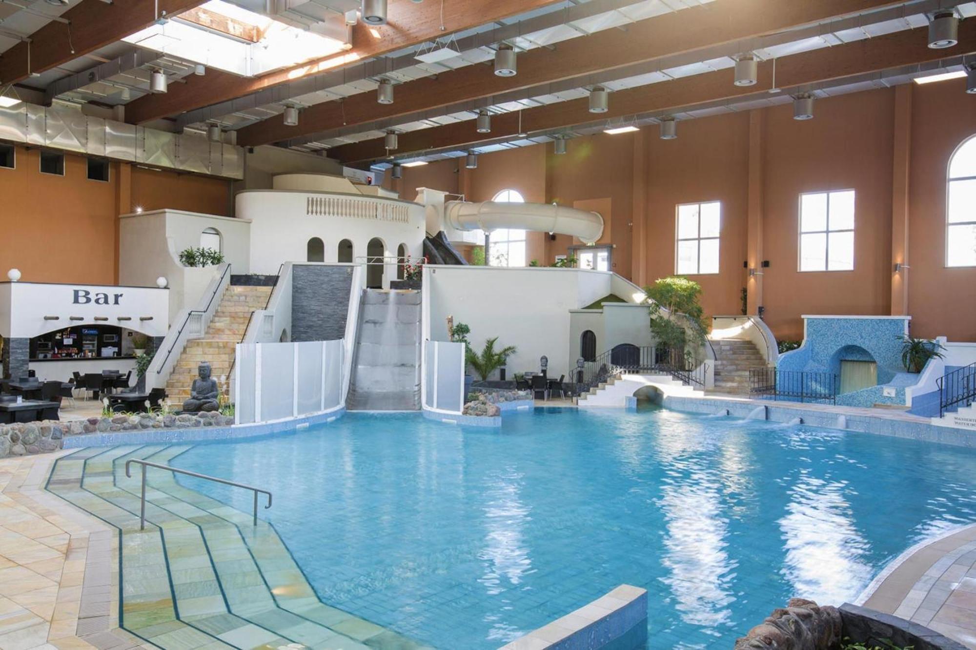 Holiday Resort Van Der Valk, Linstow Dobbin-Linstow Esterno foto